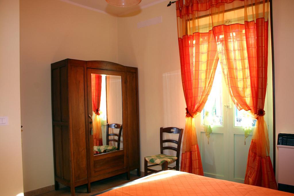 Residence La Casa Di Vittorio Lettomanoppello Номер фото