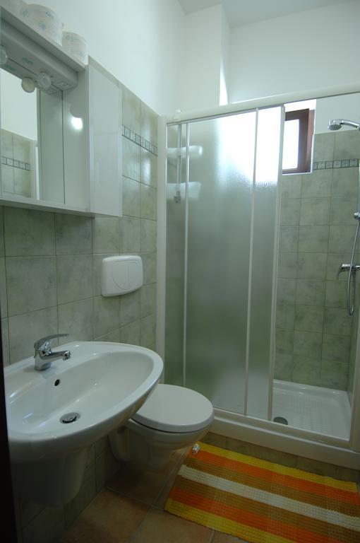 Residence La Casa Di Vittorio Lettomanoppello Номер фото